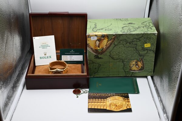 Rolex Day-Date Ref. 18238 Year 1997 (Full Set) - immagine 2