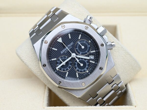 Royal Oak 25860ST(9)-Photoroom (1)