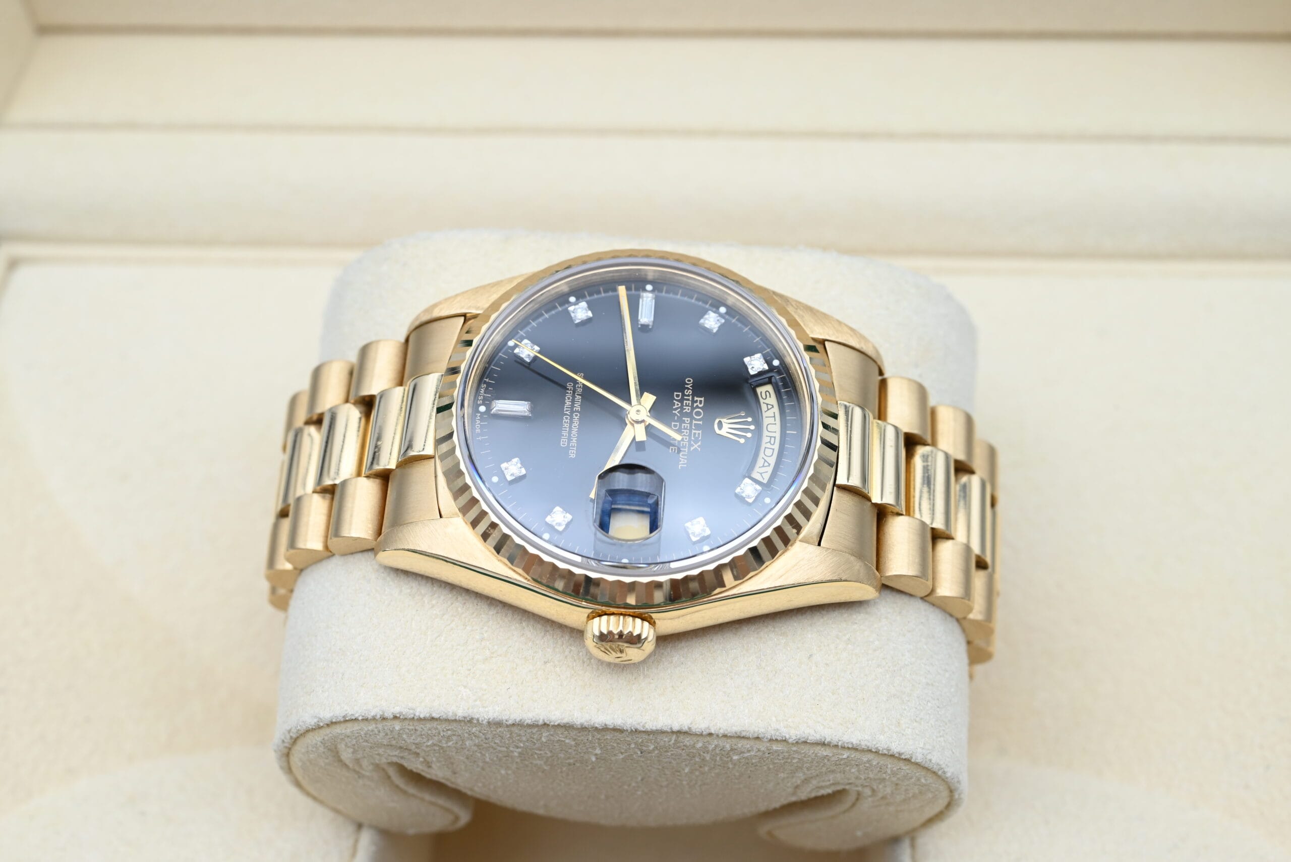 Rolex Day-Date Ref. 18238 Year 1990 (Box & Papers) - Image 4