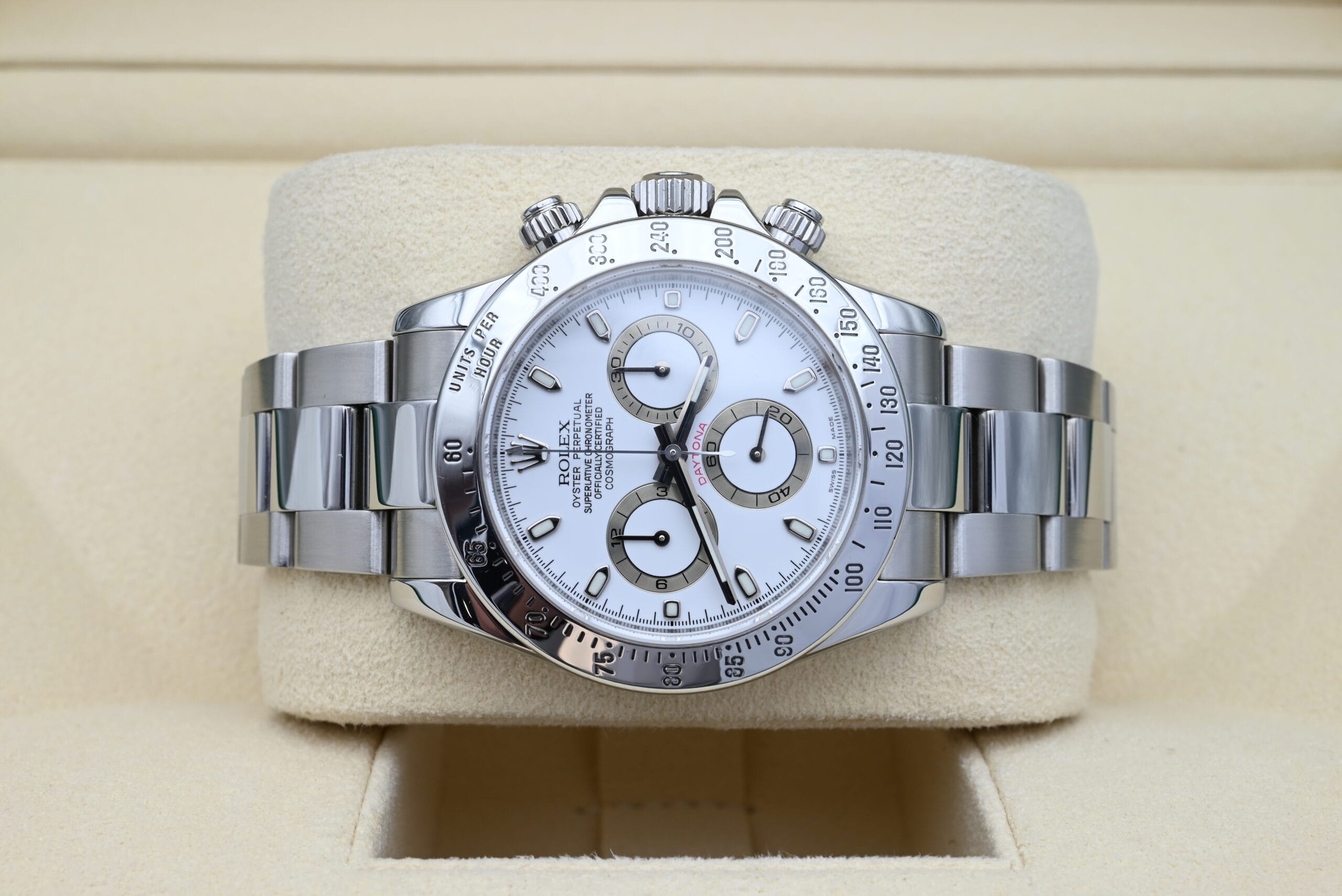 Rolex Daytona Ref. 116520 Year 2007 (Full Set) – Image 5