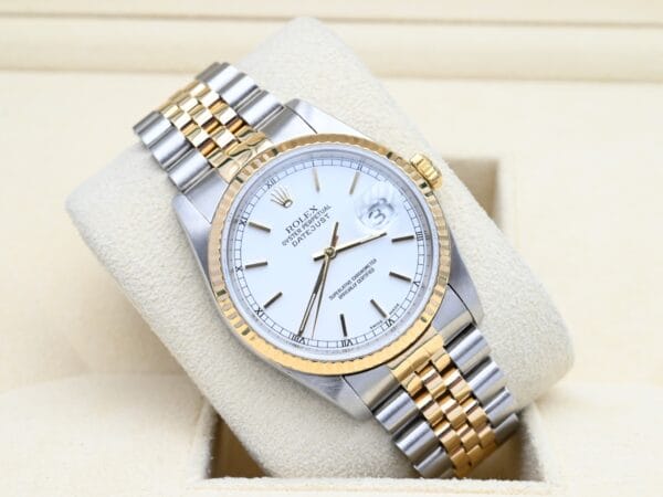 Rolex Datejust 16233 (3)-Photoroom