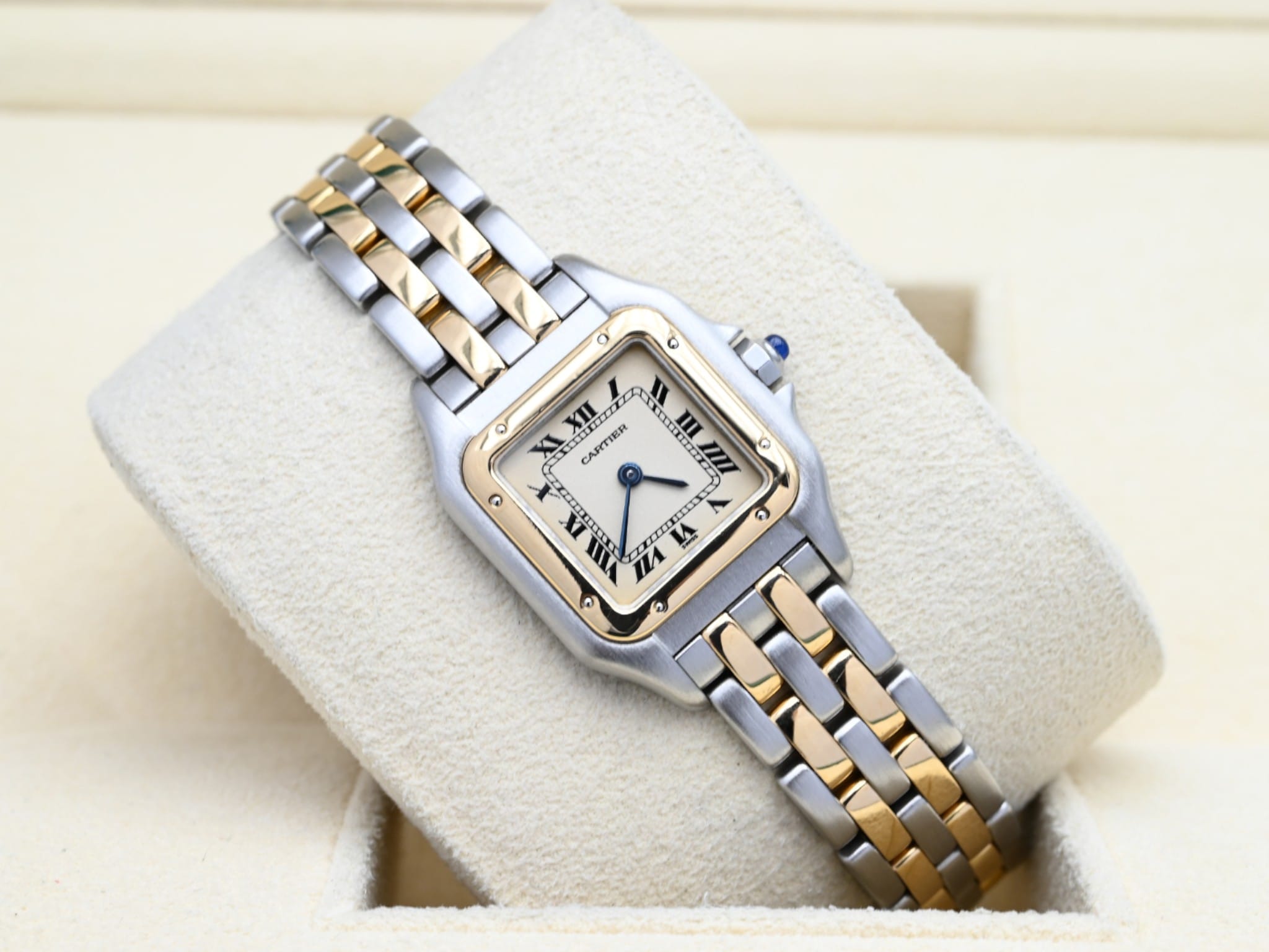 Cartier Panthere 1057917 (3)