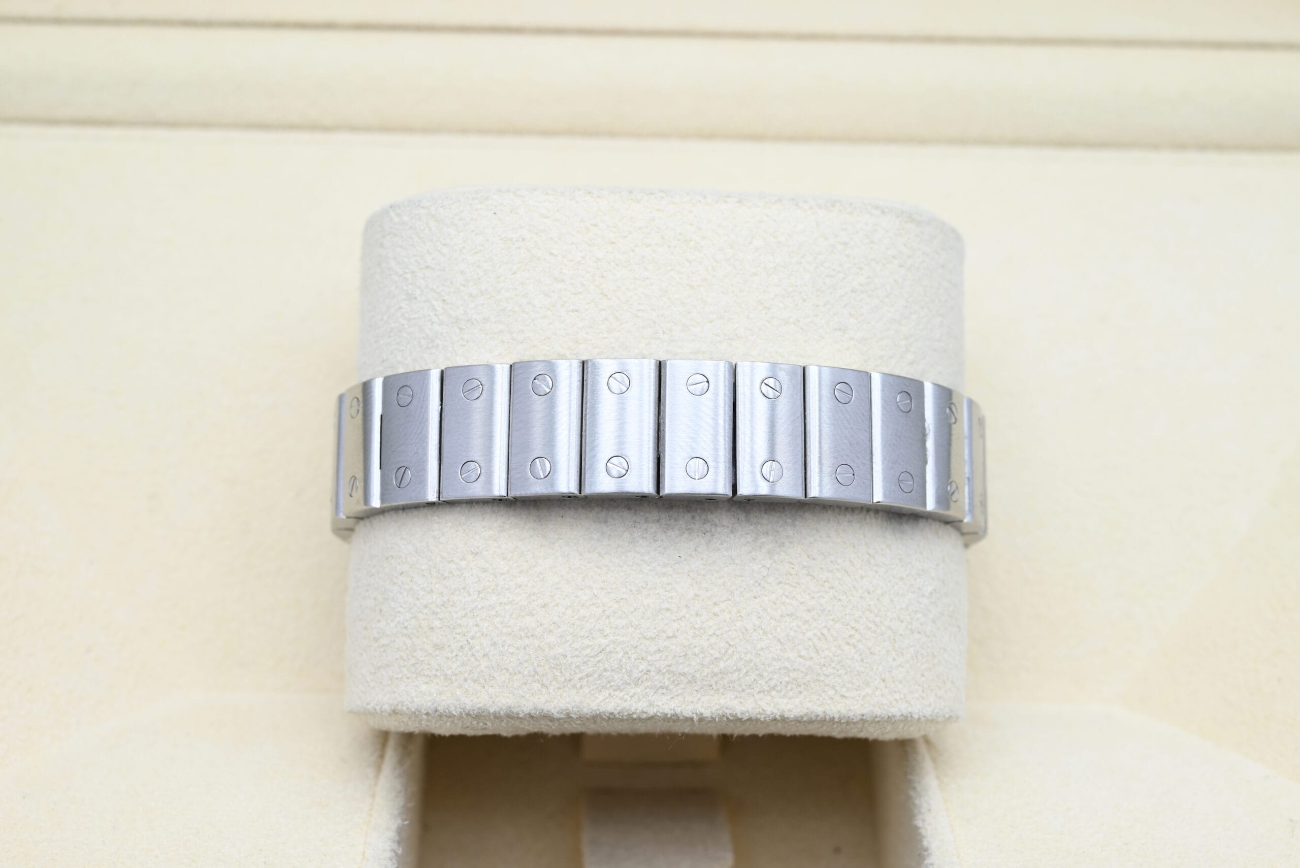 Cartier Santos Ref. 2423 Year 2024 (Full Set) – Image 6