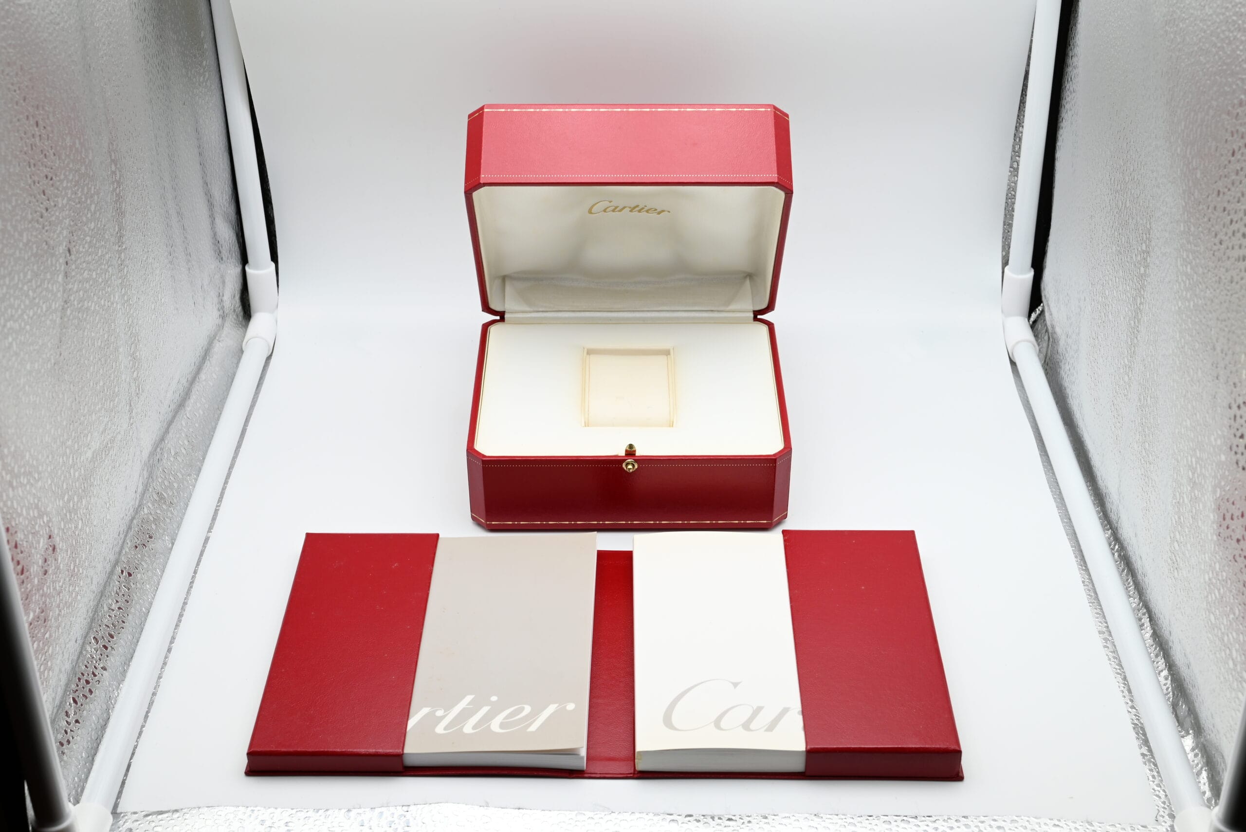 Cartier Santos Ref. 2423 Year 2024 (Full Set) – Image 2