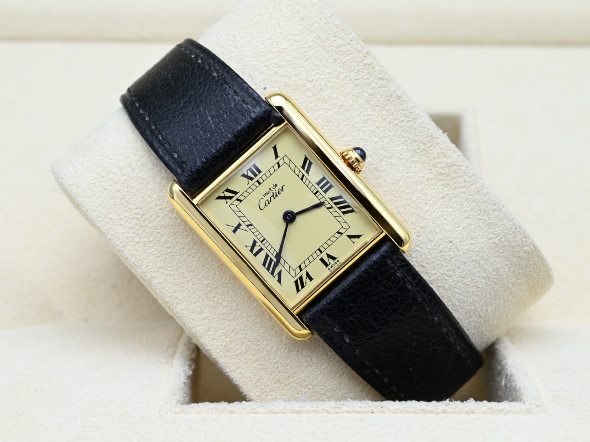 Cartier Tank 681006 (2)