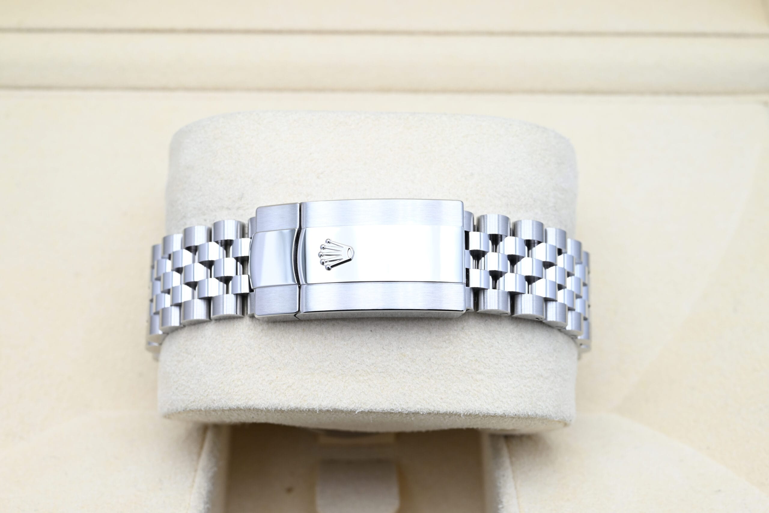 Rolex Datejust Ref. 126334 Year 2026 (Full Set) – Image 6