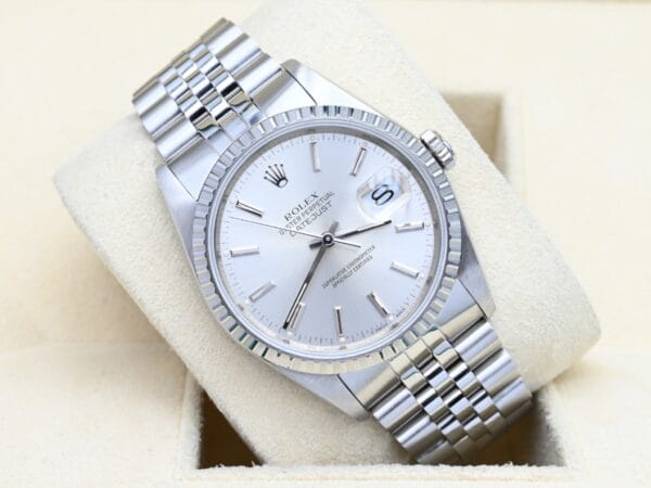 Rolex Datejust 16220 (2)