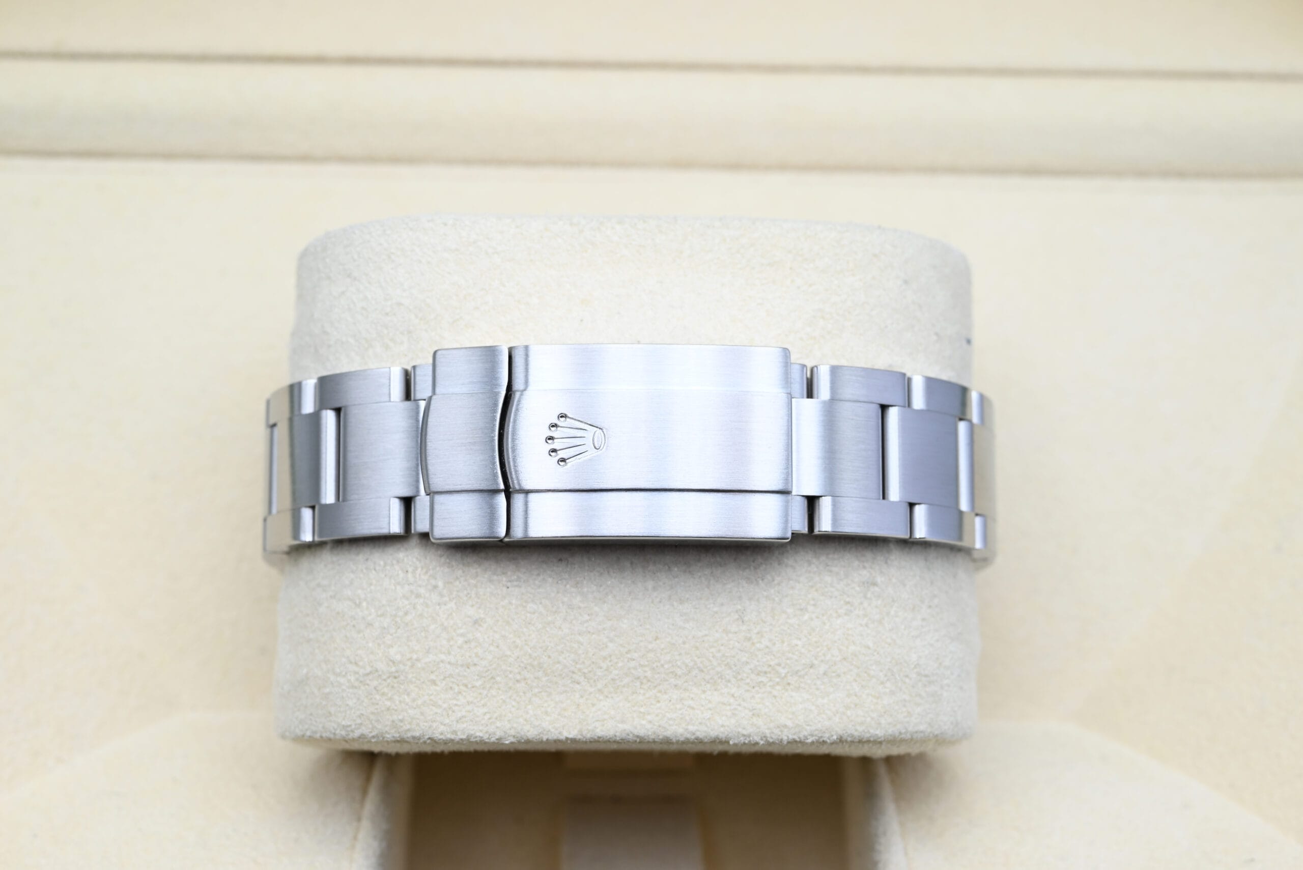 Rolex Oyster Perpetual Ref. 116000 Year 2010 (Box) – Image 6