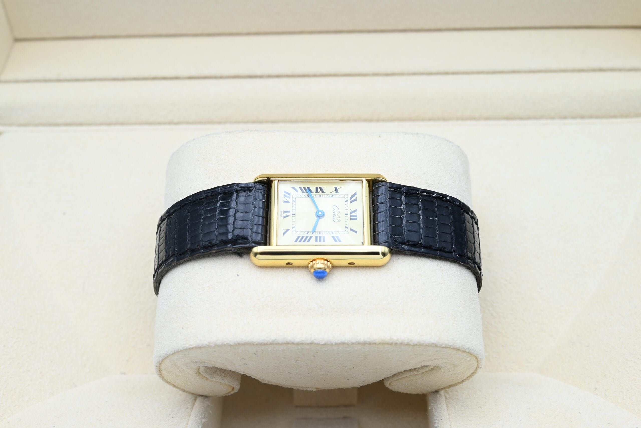 Cartier Tank Ref. 5057001 Year 1990 (Box & Papers) – Image 4