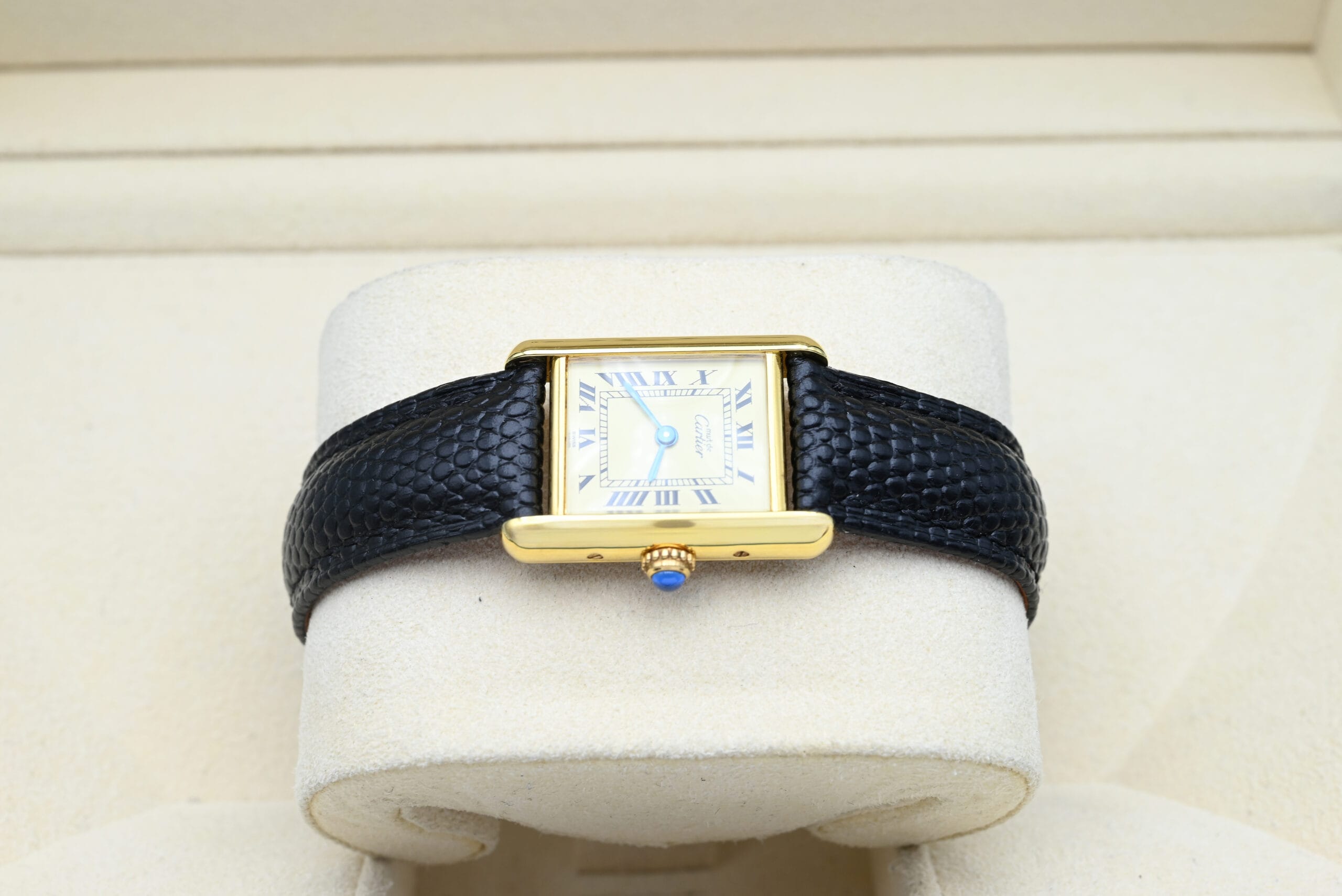 Cartier Tank Ref. 5057001 Year 1990s (Box) – Image 4