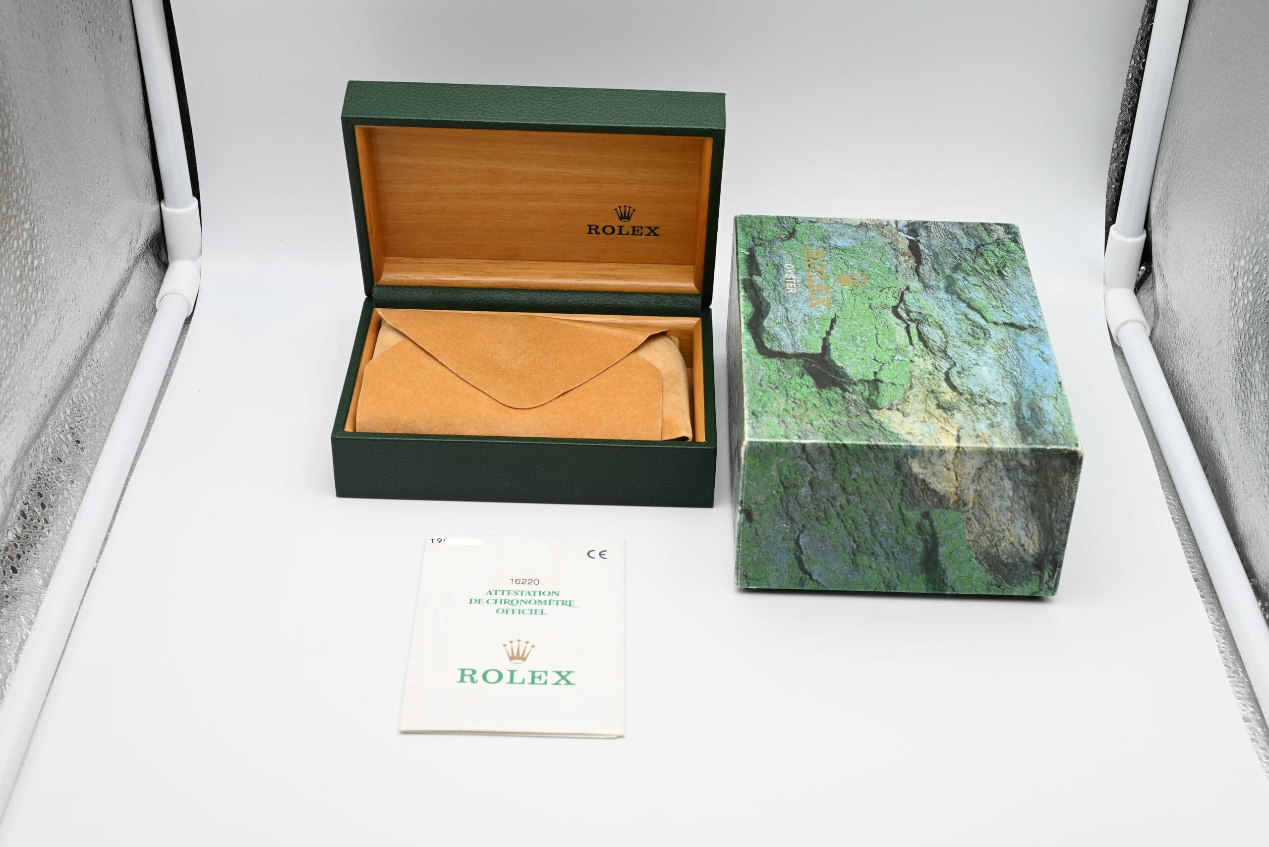 Rolex Datejust Ref. 16220 Year 1998 (Box & Papers) - Image 2