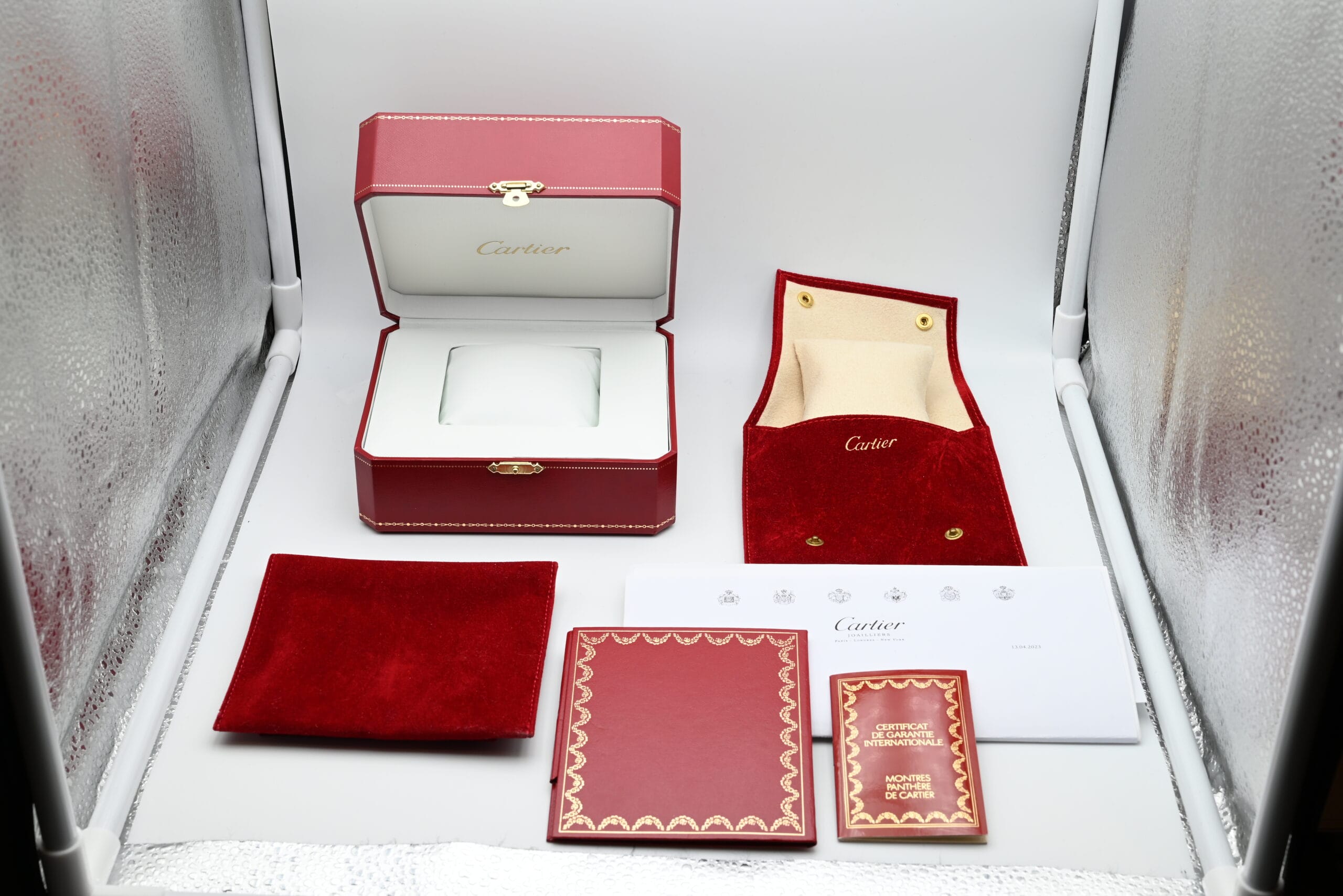 Cartier Panthere Ref. 1060 Year 1995 (Box & Papers) - Image 2