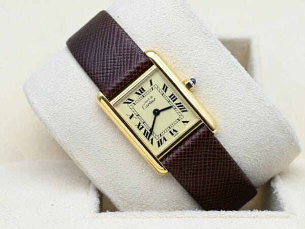 Cartier Tank 366001 (2)