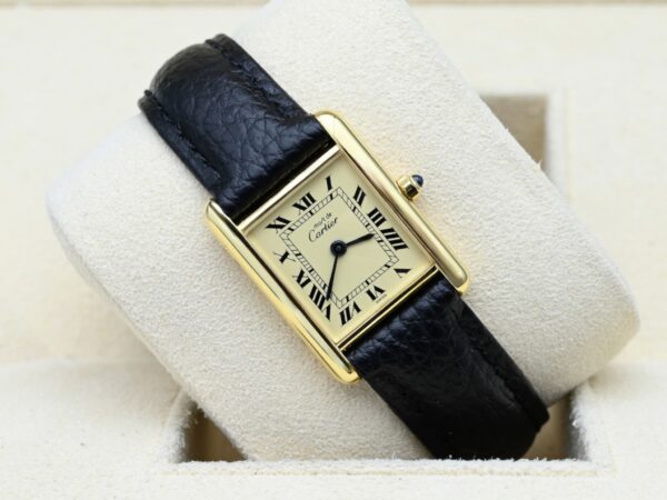 Cartier Tank 366001 (8)